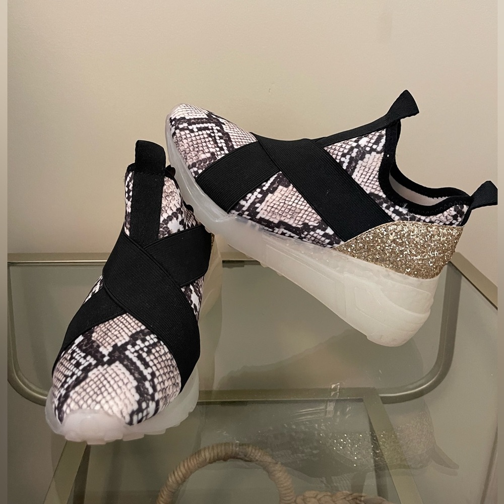 Steve Madden Chryme Snakeskin